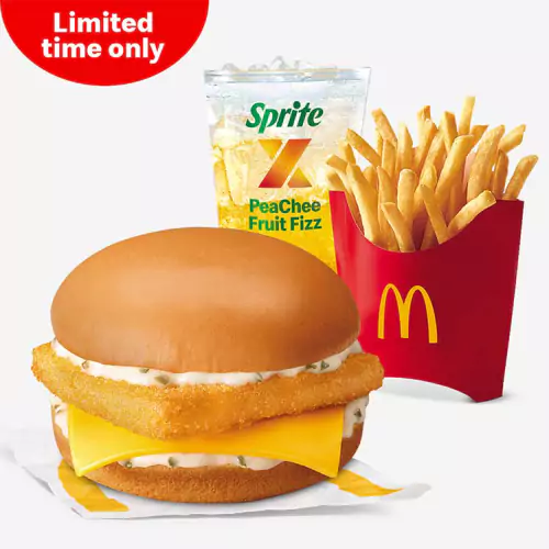 Crispy-Fish-Fillet-Sandwich-with-Fries-and-PeaChee-Fruit-Fizz